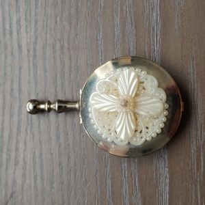 Vintage gold tone miniature ashtray